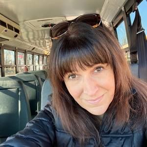 Meet your Posher, Laura